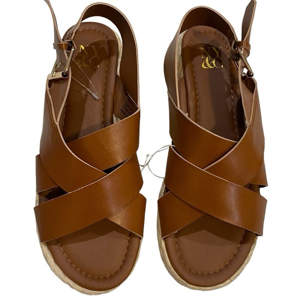 New York & Company Brown Dalary Sandals Size- 7